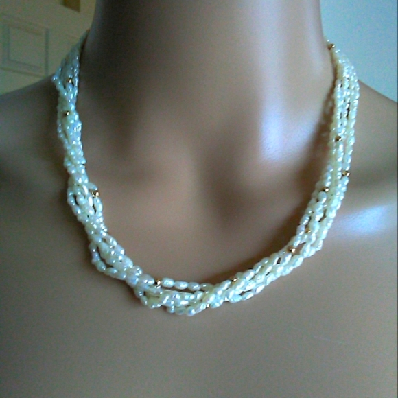 VINTAGE BNIB 14 KT. GOLD & FRESH WATER PEARL SET ( BRACELET & NECKLACE) GORGEOUS